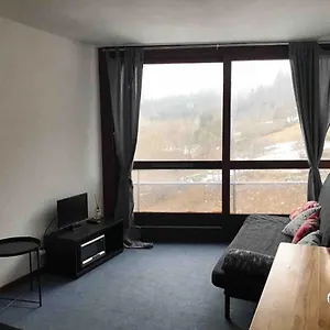 https://studio-randonnee-et-vtt-villard.hotels-rhonealpes.com